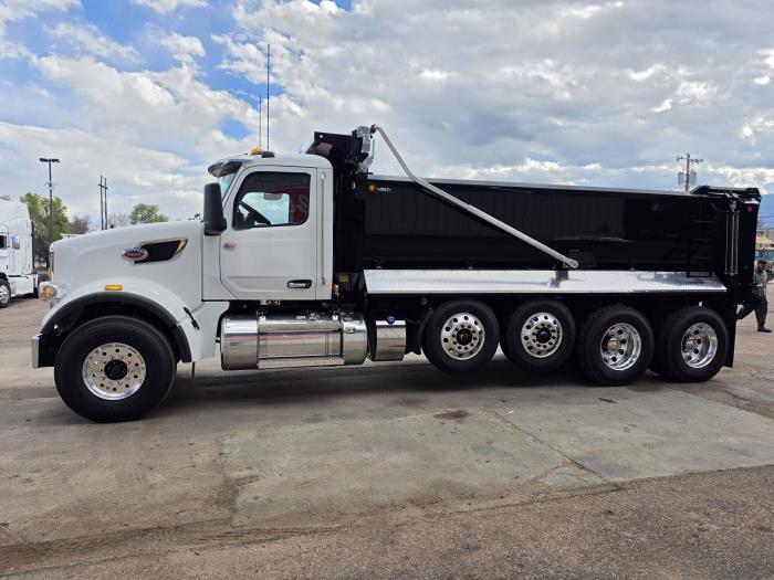 2027 Peterbilt 567-1