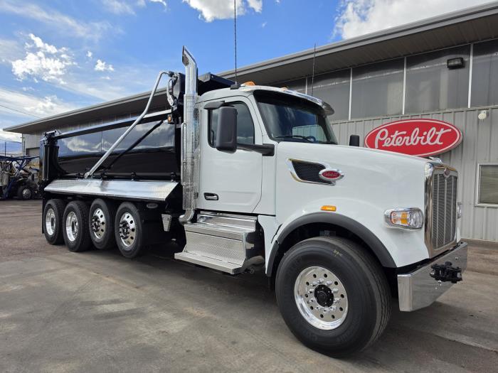 2027 Peterbilt 567-8