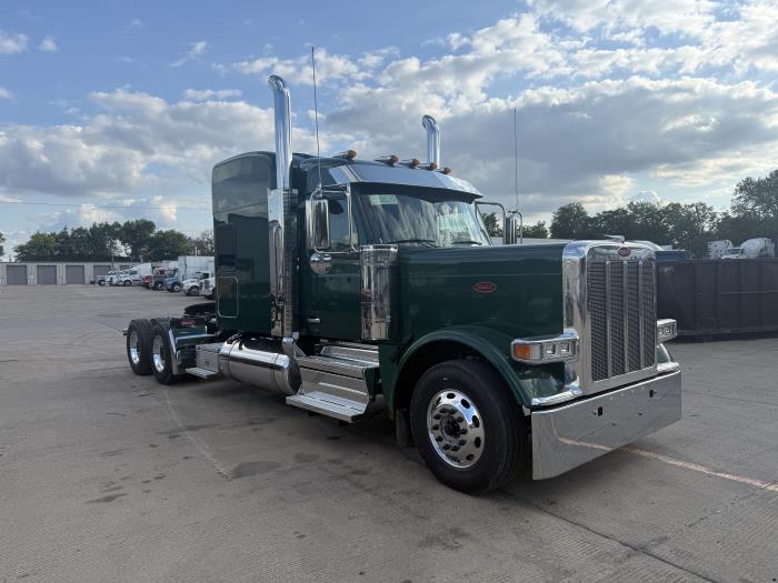 2027 Peterbilt 589-9