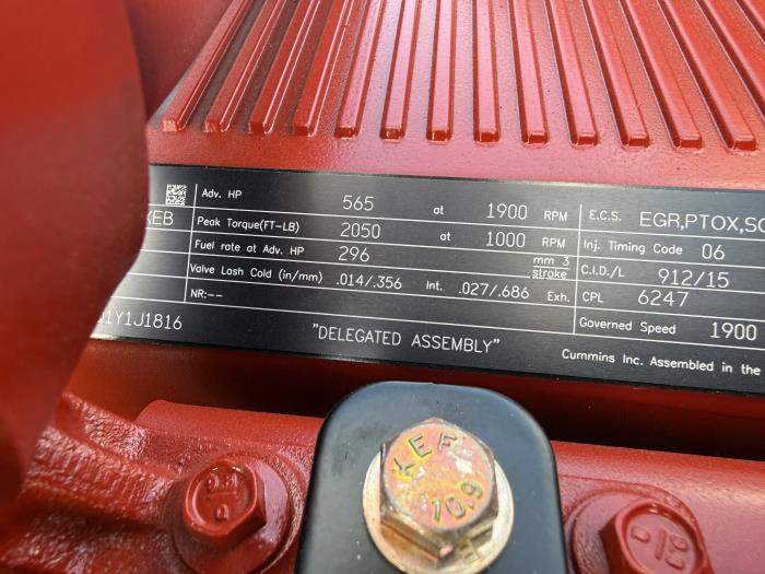 2027 Peterbilt 589-34