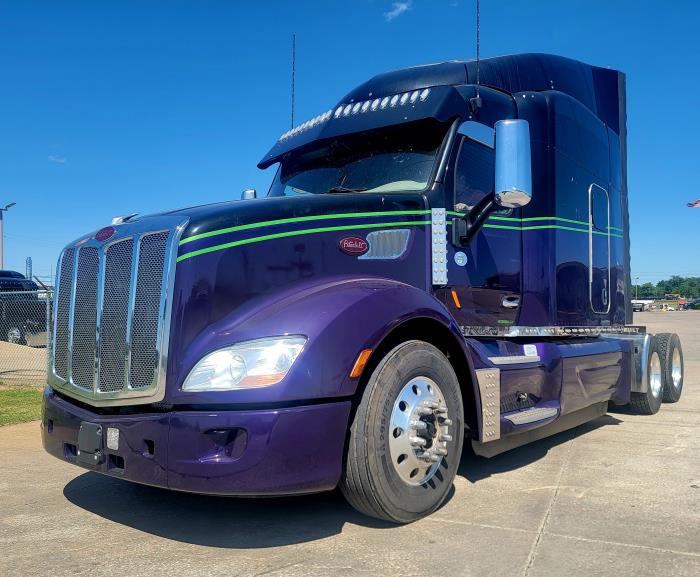 2019 Peterbilt 579-0
