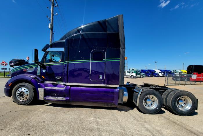 2019 Peterbilt 579-3