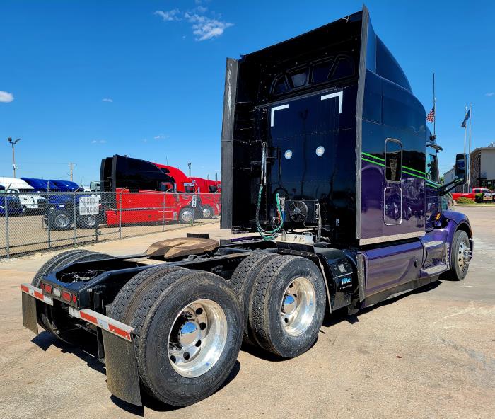 2019 Peterbilt 579-15