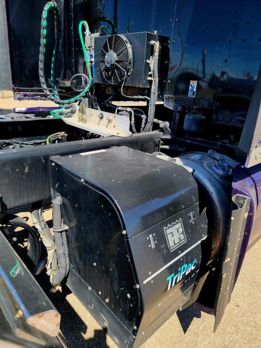2019 Peterbilt 579-16