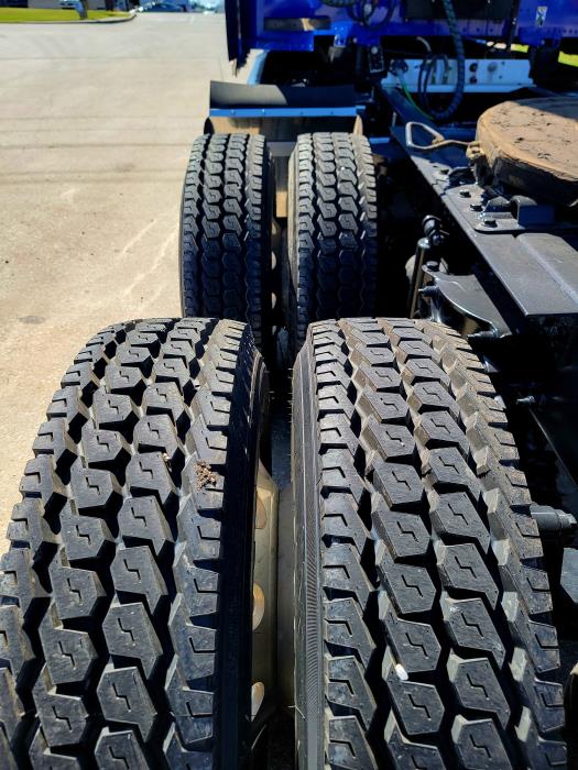 2020 Peterbilt 579-7