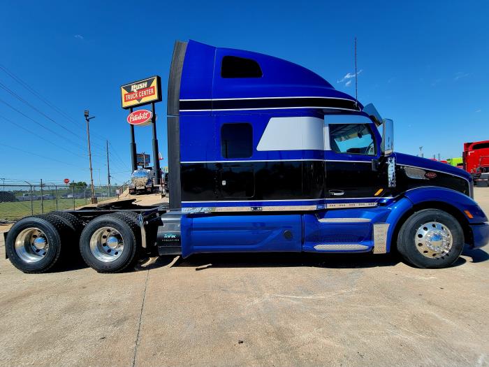 2020 Peterbilt 579-16