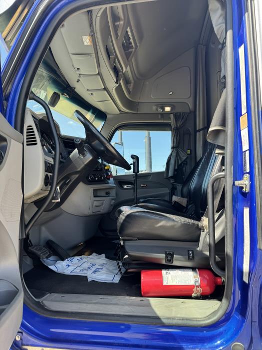 2020 Peterbilt 579-23