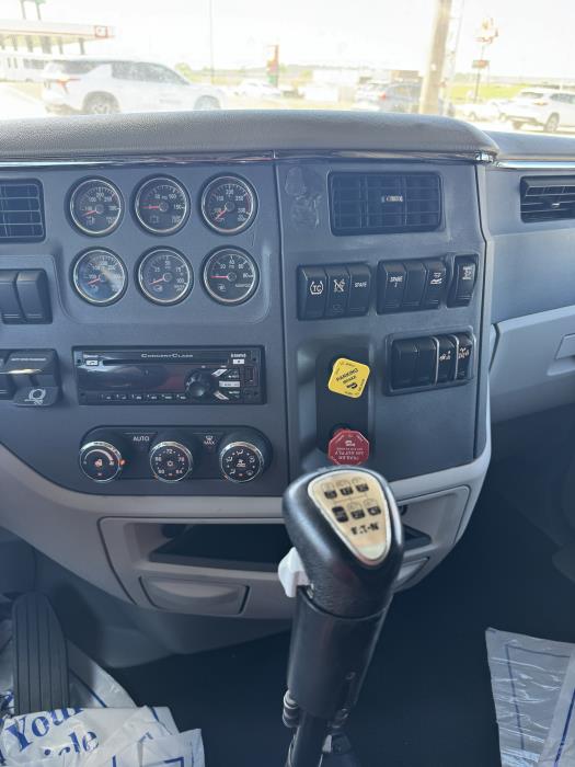 2020 Peterbilt 579-26