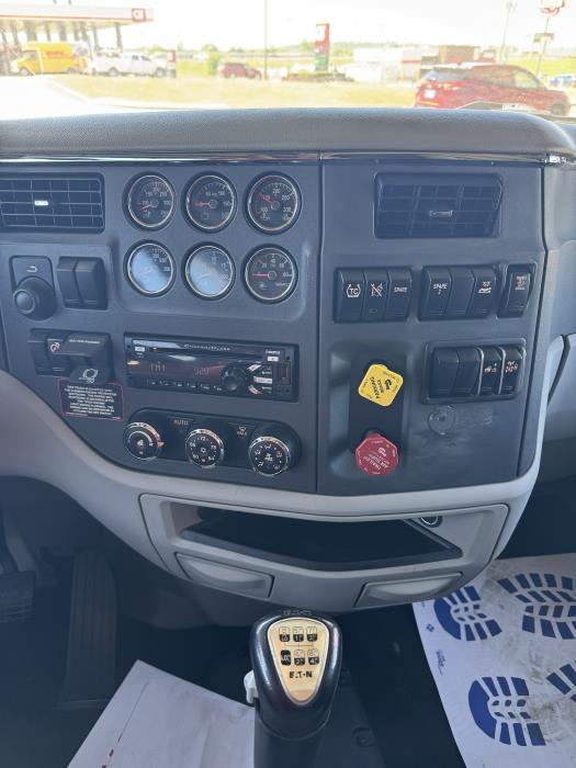 2019 Peterbilt 579-26