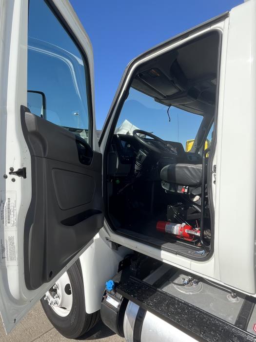 2021 International MV607-9