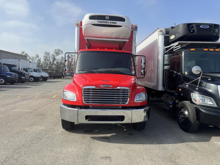 2019 Freightliner Business Class M2 106-2