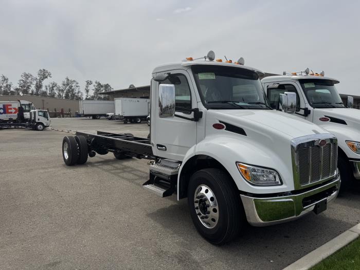 2027 Peterbilt 536-2