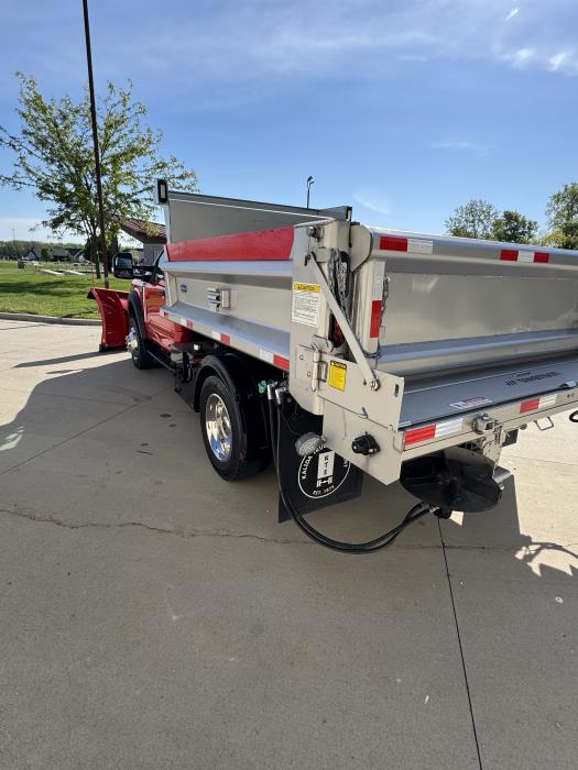 2025 Ford F-550-6