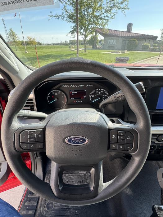 2025 Ford F-550-10