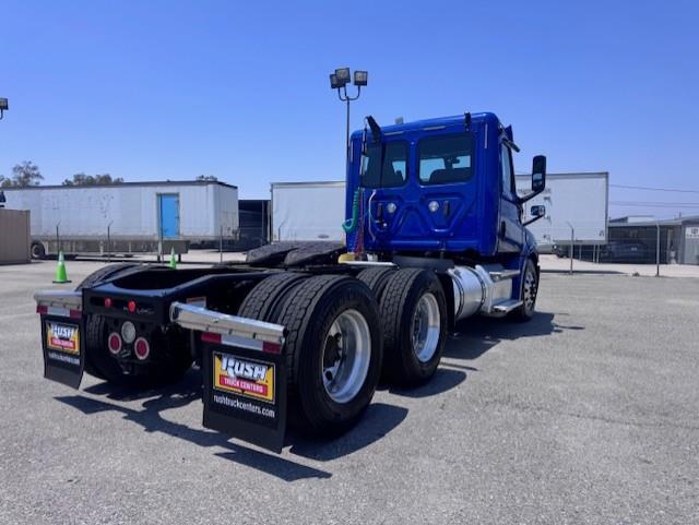 2019 Freightliner Cascadia-4