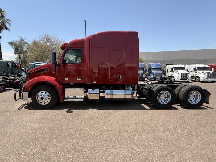 2022 Peterbilt 579-1