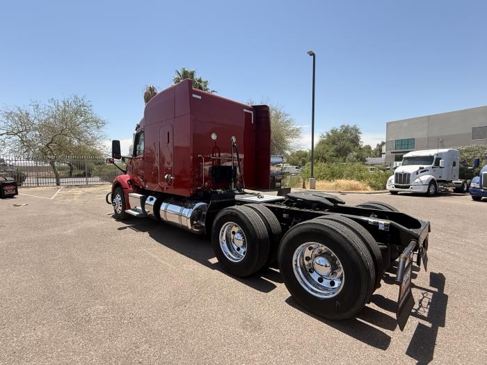 2022 Peterbilt 579-2