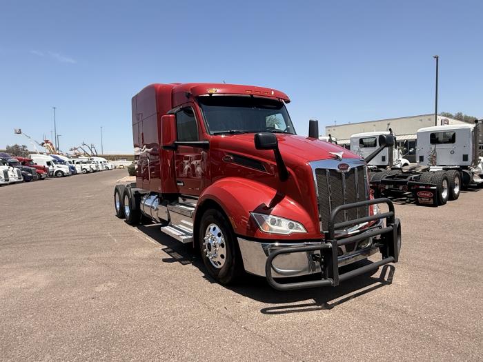 2022 Peterbilt 579-6