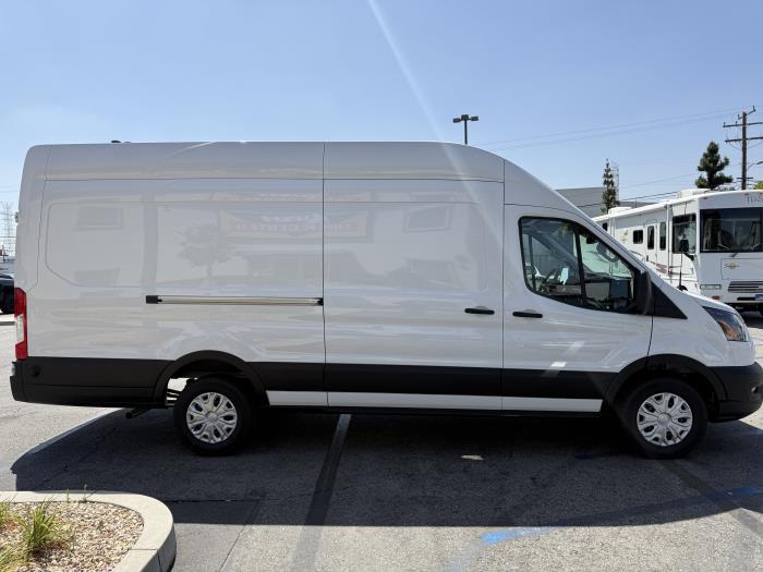 2026 Ford Transit-350-4