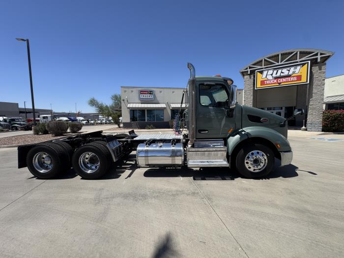 2021 Peterbilt 579-6