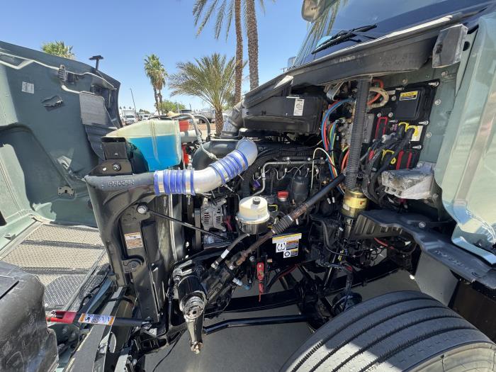 2021 Peterbilt 579-11