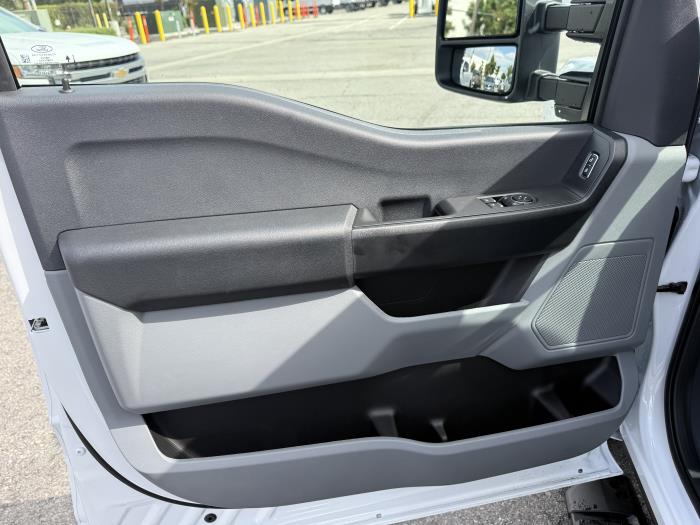 2026 Ford F-350-8