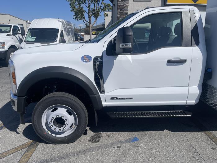 2025 Ford F-550-20