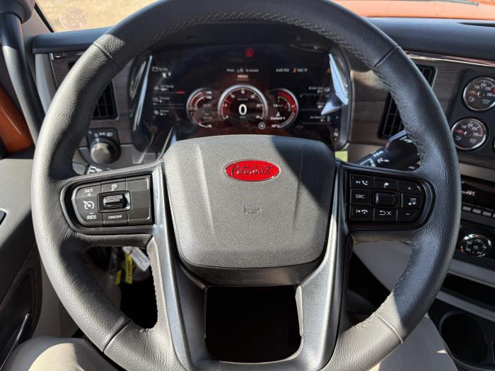 2027 Peterbilt 567-17