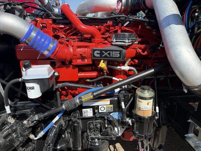2027 Peterbilt 589-30