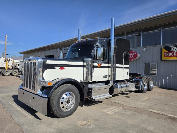 2027 Peterbilt 589-1