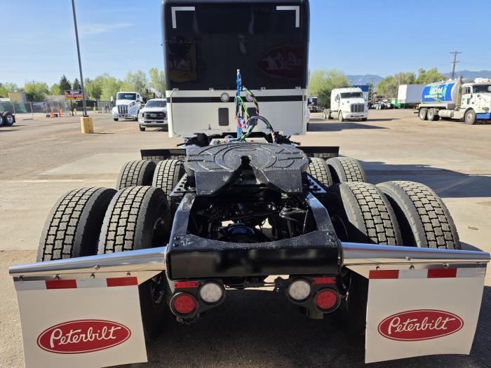 2027 Peterbilt 589-5