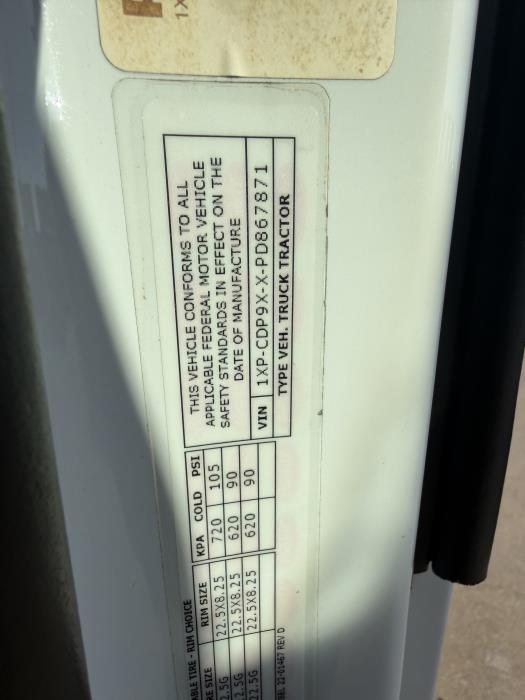 2023 Peterbilt 567-30