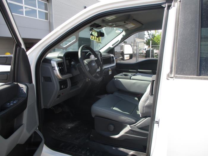 2026 Ford F-550-12