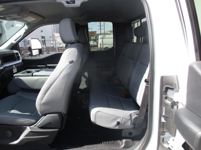 2026 Ford F-550-13