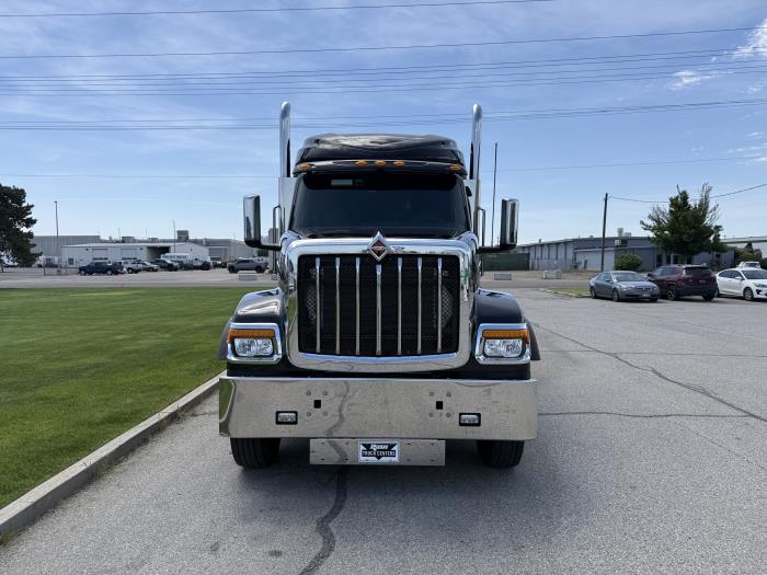 2026 International HX520-7