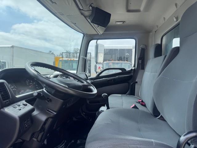 2019 Hino 268A-8