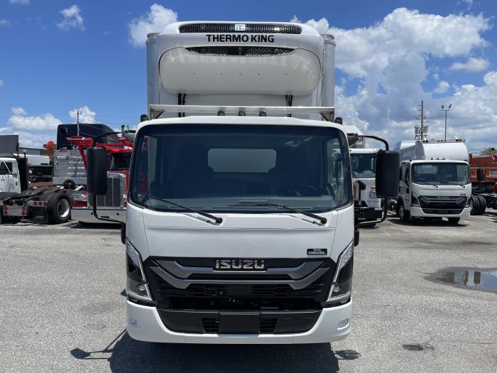 2026 Isuzu NRR-9
