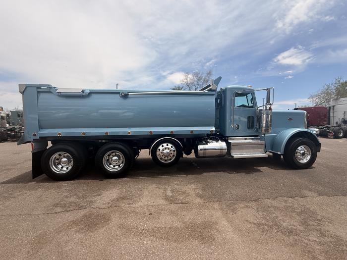 2024 Peterbilt 389-5