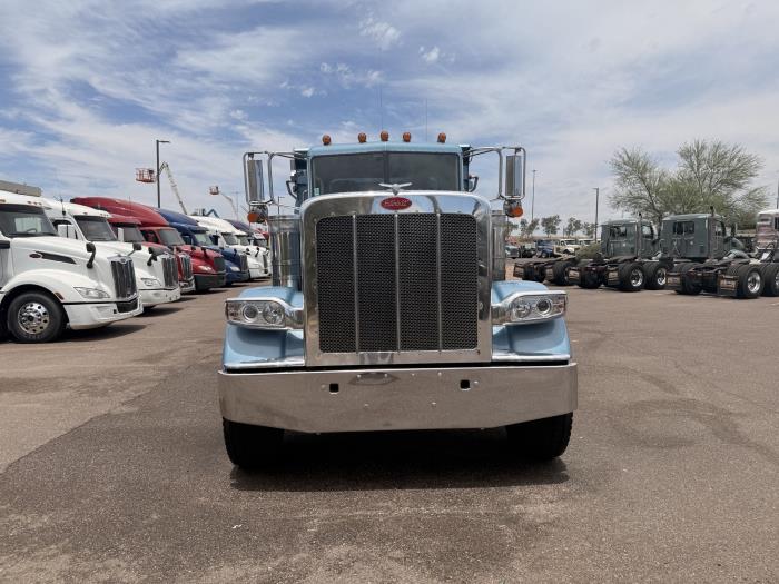 2024 Peterbilt 389-7