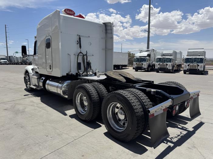 2022 Peterbilt 579-6