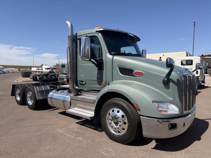 2021 Peterbilt 579-6