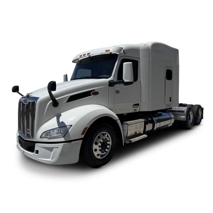 2022 Peterbilt 579-0