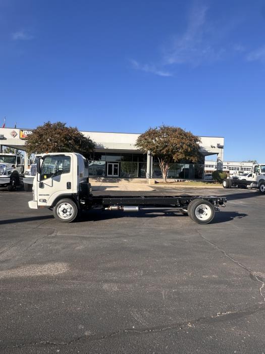 2026 Isuzu NRR-2