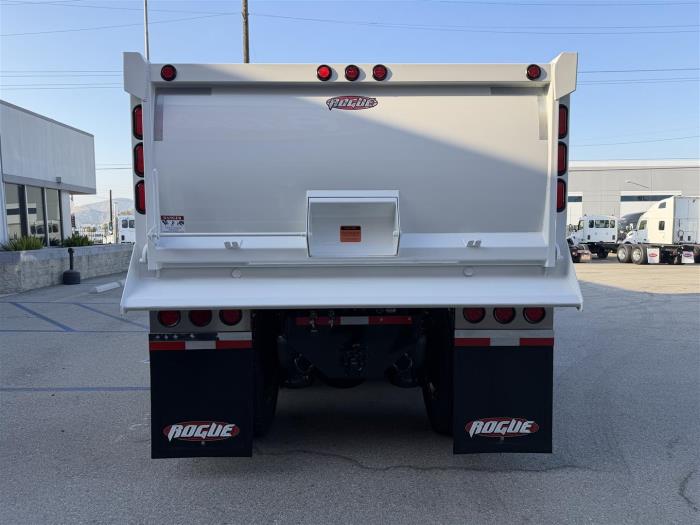 2027 Peterbilt 567-6