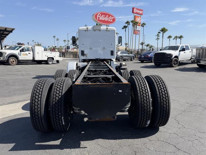 2021 Peterbilt 567-5