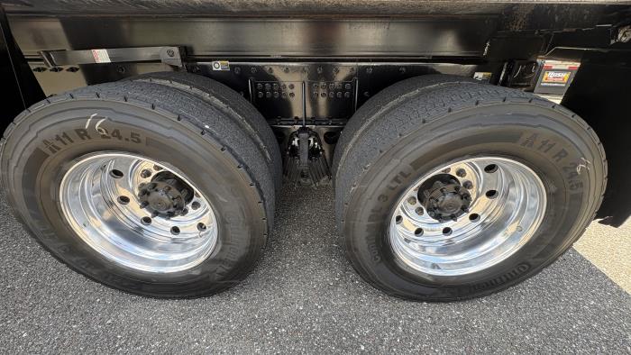 2025 Peterbilt 567-20