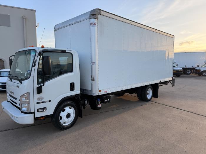 2022 Isuzu NRR-0