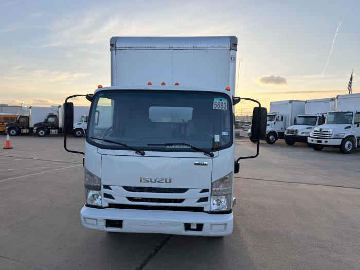 2022 Isuzu NRR-1