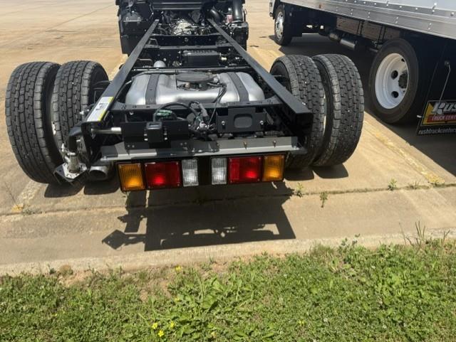 2026 Isuzu NPR-HD-4