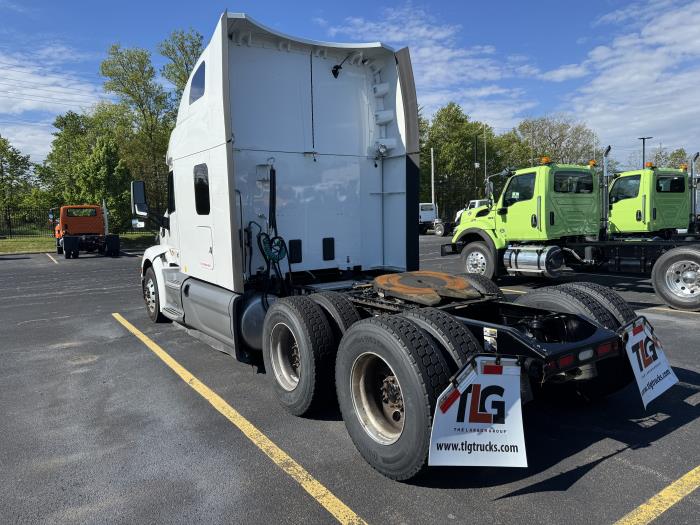 2021 Peterbilt 579-2